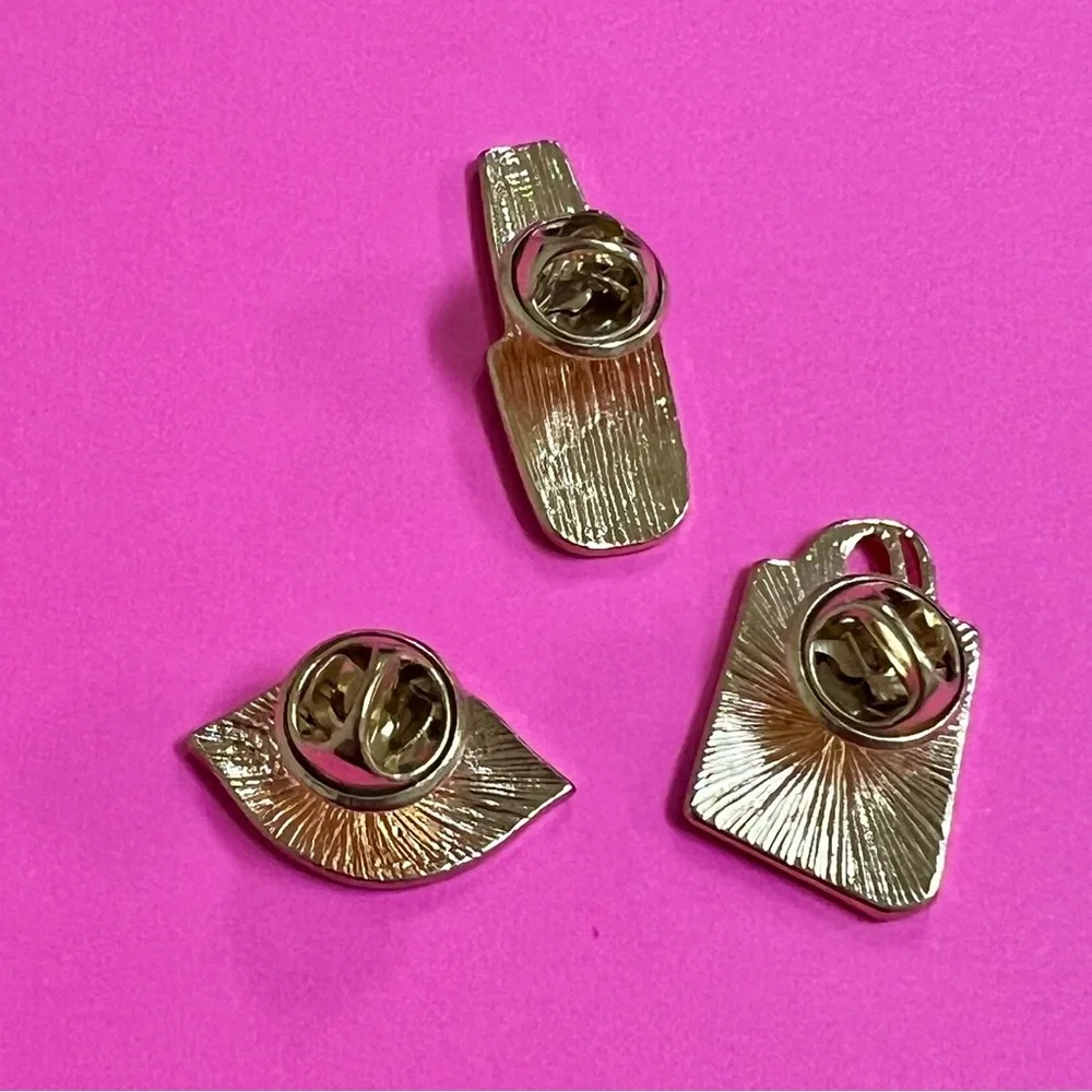 Trendy Enamel Pin Set - Lips, Nail Polish, Shopping Bag - Picture 2 of 4
